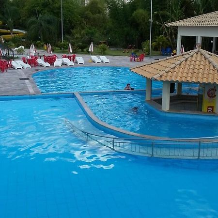 Golden Dolphin Express 5Pessoas Mais 1 Crianca Ate 5 Anos Com Toalhas E Roupas De Cama,Lencois, Travesseiros E Fronhas E 3 Parques Aquaticos Termais Limpeza Impostos E Taxas Ja Incluso Caldas Novas Ngoại thất bức ảnh